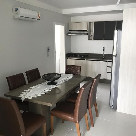 Apartamento De 3 Quartos Na Praia Dos Ingleses ฟลอเรียนอโปลิส ภายนอก รูปภาพ